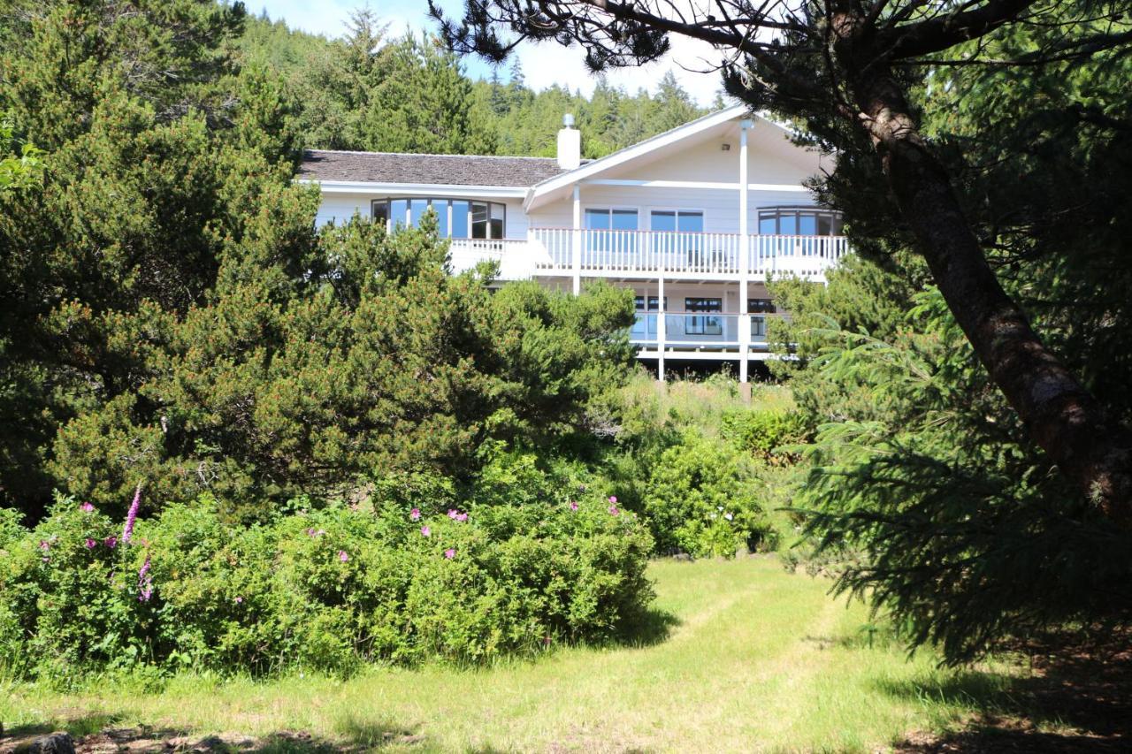 Hidden Luxury Beachfront Estate Villa Yachats Exterior photo