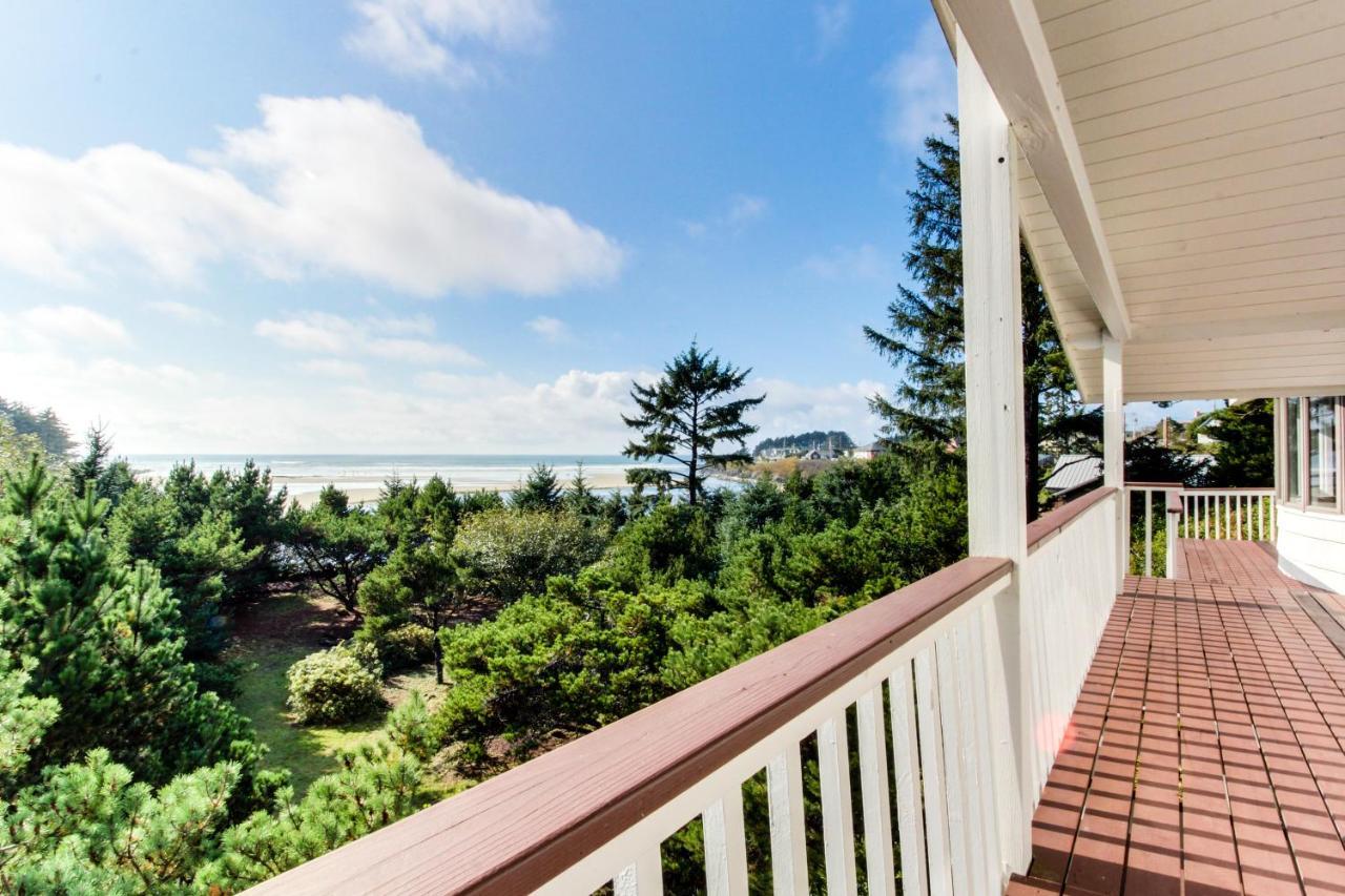 Hidden Luxury Beachfront Estate Villa Yachats Exterior photo